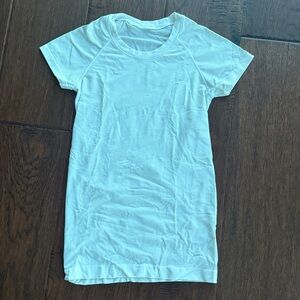 Lululemon Classic White Short Sleeve Tee